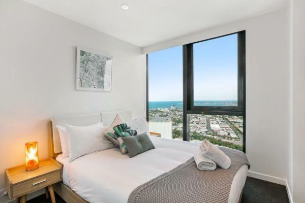 Experience Platinum Hotel Apartments 墨尔本 外观 照片
