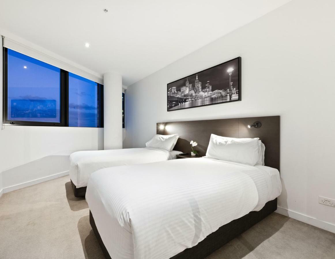 Experience Platinum Hotel Apartments 墨尔本 外观 照片