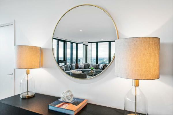 Experience Platinum Hotel Apartments 墨尔本 外观 照片