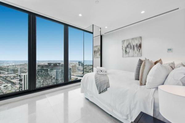 Experience Platinum Hotel Apartments 墨尔本 外观 照片