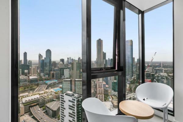 Experience Platinum Hotel Apartments 墨尔本 外观 照片
